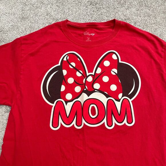 Disney Minnie Mouse Graphic T-Shirt Womens Medium Red Crew Neck Cotton Mom Tee - Picture 3 of 8